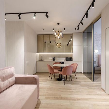 Petrovdom Ж38 In Luxury Apartments At 68 Zhylyanska Street,38 Perlyna Київ Екстер'єр фото